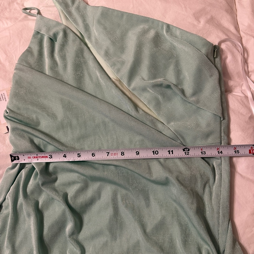 Katie May Los Angeles A Cut Above Gown - NWT - Size L Mint Green One-Shoulder - Picture 11 of 13